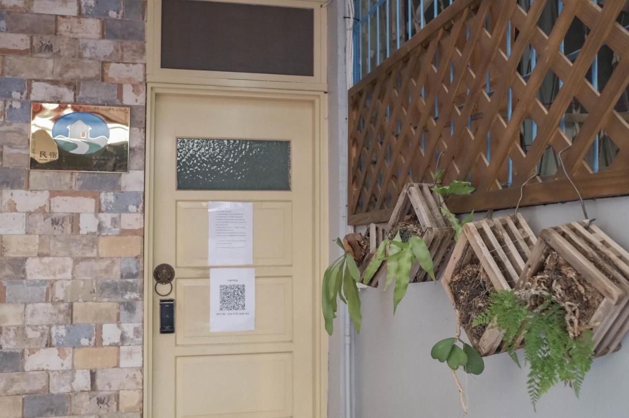 South Gate Home Stay Tainan Exterior photo