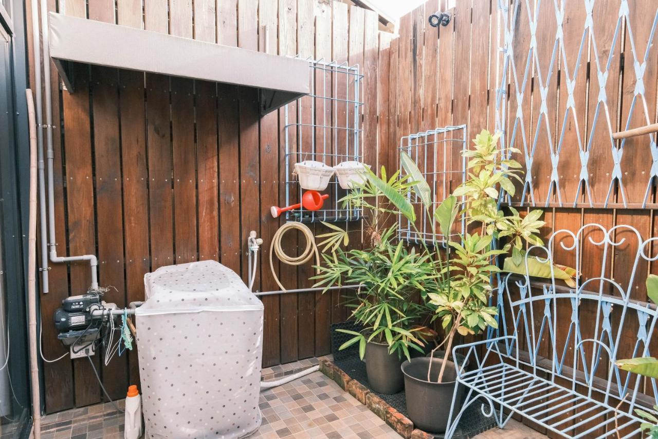 South Gate Home Stay Tainan Exterior photo