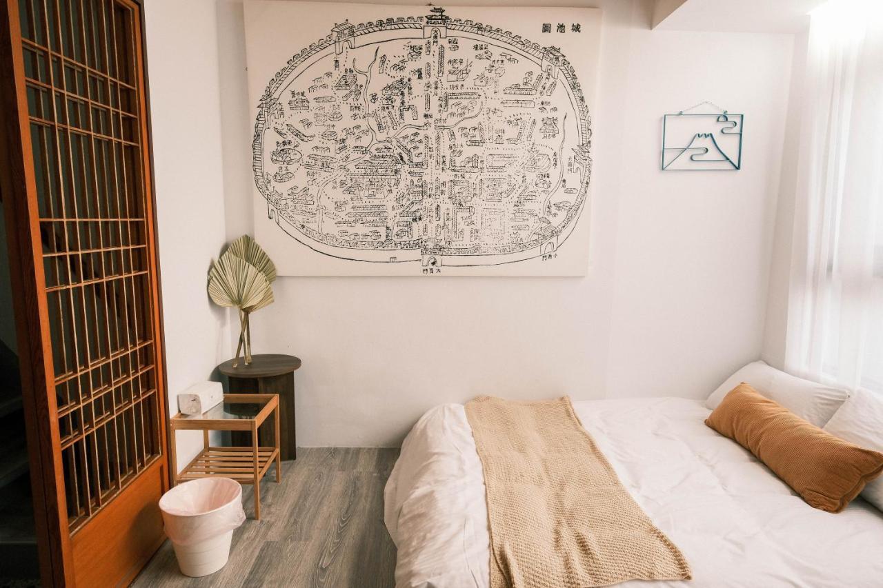 South Gate Home Stay Tainan Exterior photo